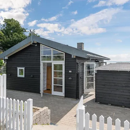 Holiday Awild - 10m From The Sea In Funen By Interhome Holiday home Brohave